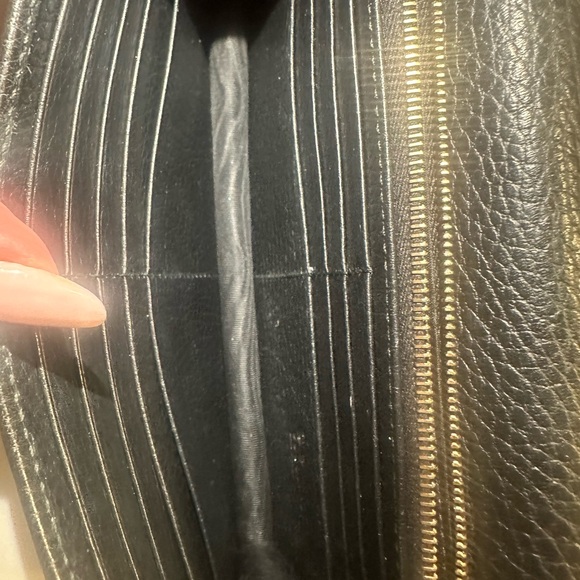 Gucci interlocking G wallet on chain in black grain leather - Picture 15 of 16